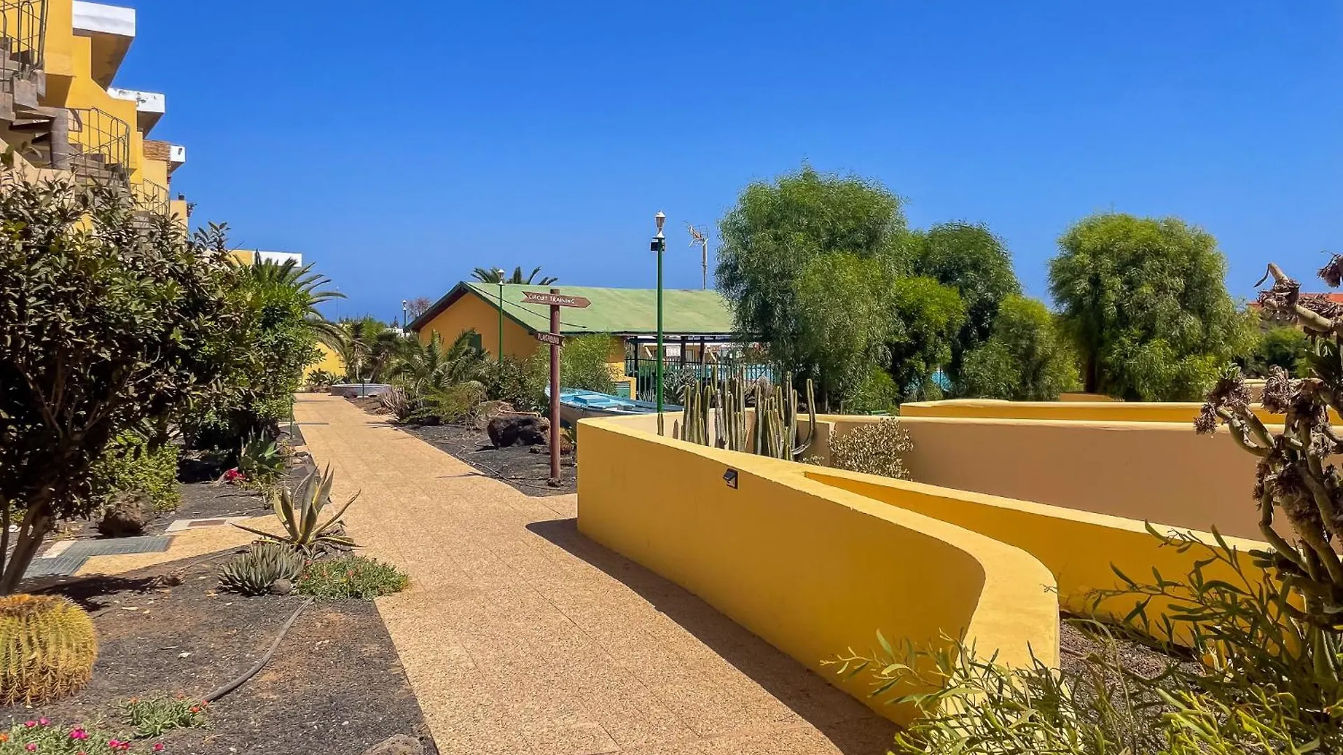 Casita Naranja - Bouganville Costa De Antigua